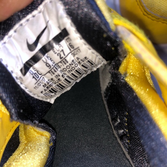 Nike - Picture 5 of 5